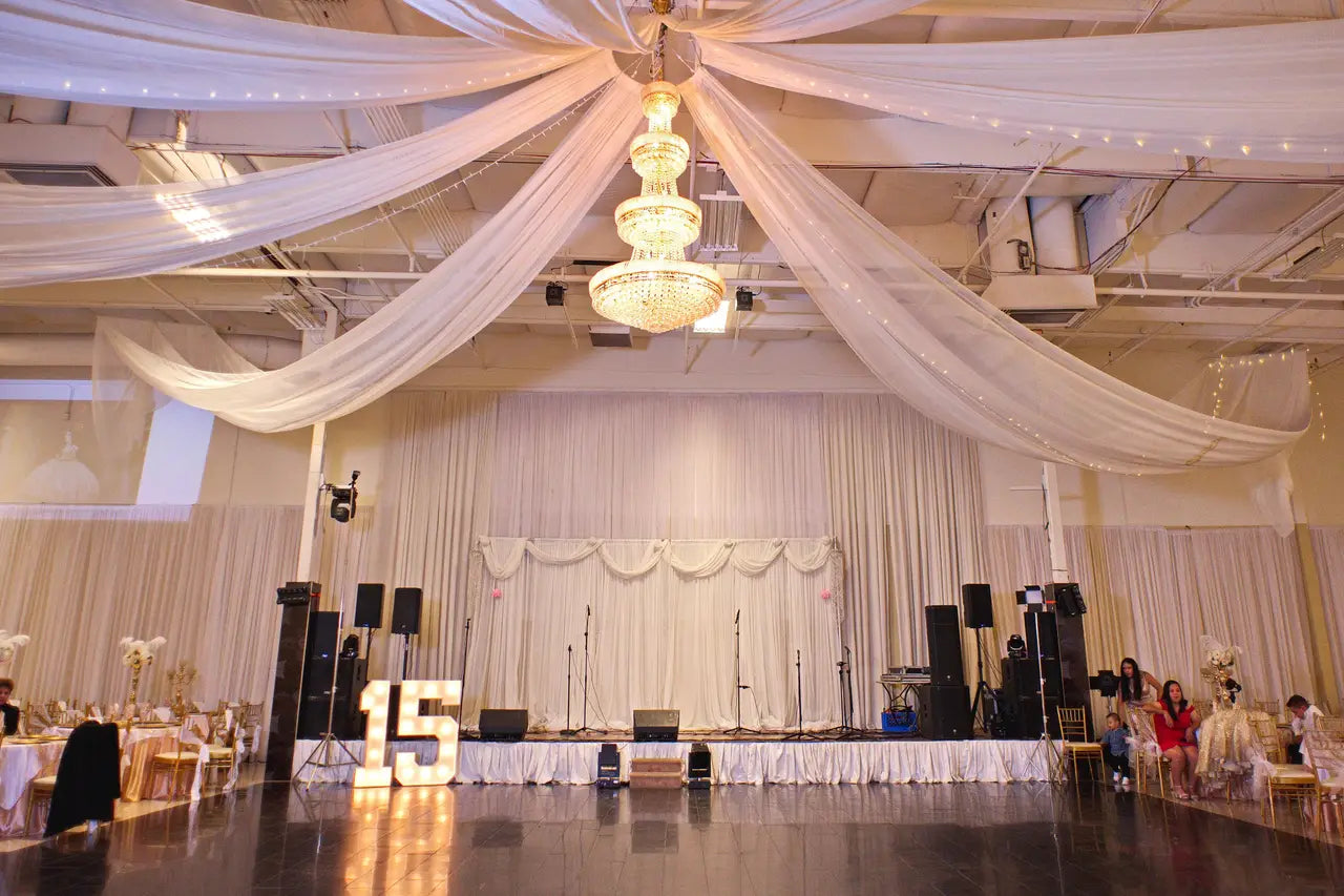 Pearl's Banquet Hall, Free Food Event