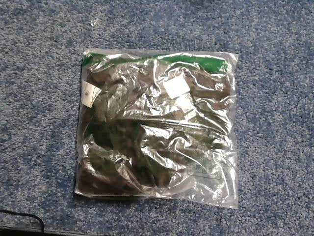 New, Body Glove Women's Standard Let It Be Long Sleeve Crop Top Rashguard with UPF 50+ (Size L)